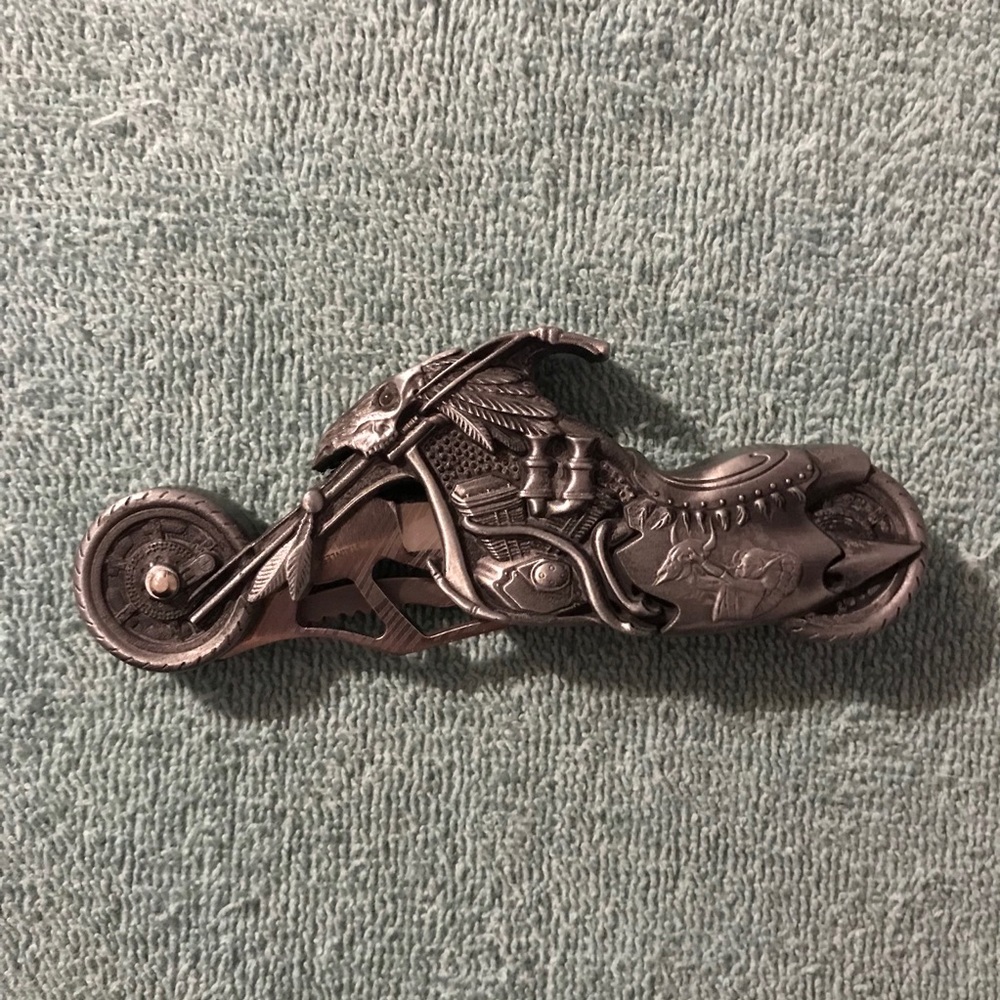 Motorcycle knife